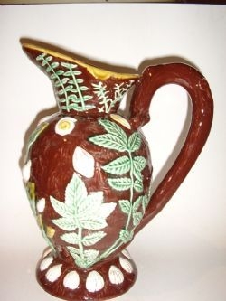 MAJOLICA JUG  