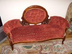 DOUBLE ENDED CARVED SPRUNG SOFA VICTORIAN STYLE