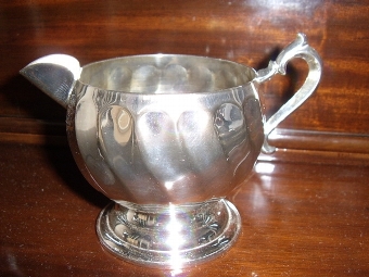 Antique SILVER PLATED COFFEE & TEA SET WITH MILK JUG AND LIDDED SUGAR POT