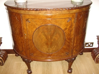MAHOGANY FRENCH POLISHED & VENEERED DEMI-LINE SIDEBOARD WITH BALL & CLAW FEET