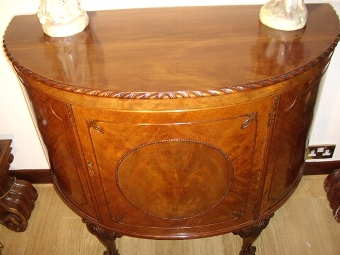 Antique MAHOGANY FRENCH POLISHED & VENEERED DEMI-LINE SIDEBOARD WITH BALL & CLAW FEET