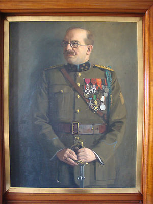 Antique MILITARY OIL PORTRAIT OF WW1 BELGIAN ARMY GENERAL C1920 & MEASURING 47 X 56 X 5.5 INCHES