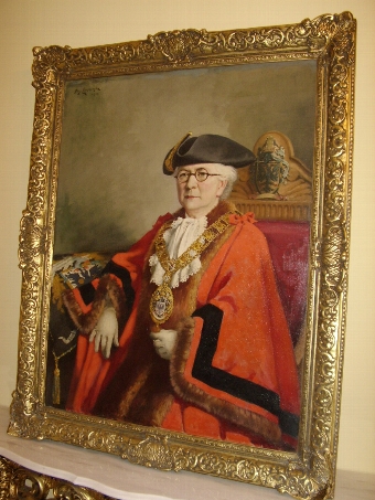 OIL PORTRAIT PAINTING OF LADY MAYORESS OF WIMBLEDON BY ROYAL ACADEMY ARTIST GUY LIPSCOMBE SIZE H5...