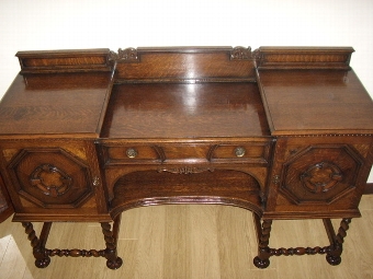 Antique WARING & GILLOWS HAND CRAFTED OAK SIDEBOARD WITH BURR WALNUT INLAY C1910