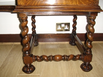 Antique WARING & GILLOWS HAND CRAFTED OAK SIDEBOARD WITH BURR WALNUT INLAY C1910