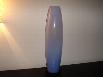  2 FT HIGH BLUE ART GLASS VASE FINISHED IN POWDER BLUE WITH PALE WHITE STREAKING WITH CUT & POLIS...