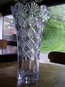 LARGE CHRYSTAL GLASS VASE WITH HEAVY CUT RELIEF PATTERN 