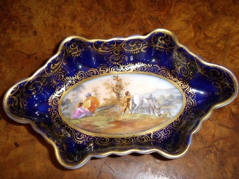 Antique A FINE PAIR OF HAND PAINTED SEVRES CONTINENTAL MINATURE PIN TRAYS 