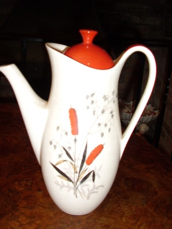 Antique CROWN CLARENCE STAFFORDSHIRE POTTERY COFFEE SET WITH WHEAT DESIGN IN RED 