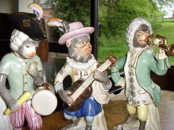 Antique SET OF 6 PORCELAIN MONKEY MUSICIANS IN THE ROCCOCO CONTINENTAL STYLE