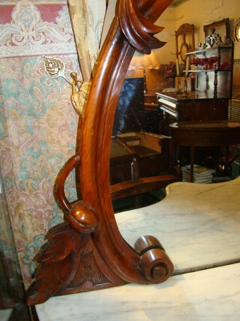 Antique EARLY VICTORIAN SERPENTINE SHAPED CREDENZA IN FIGURED WALNUT WITH MIRROR BACK AND DECORATED WITH CARVED ACORNS & LEAVES  C1837-50.