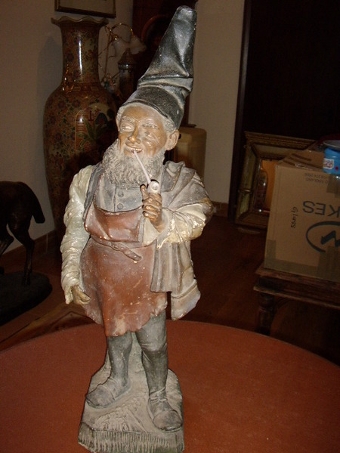 VICTORIAN LEPRECHAUN TERRACOTTA GNOME SMOKING PIPE 27 INCHES HIGH