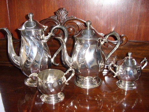 SILVER PLATED COFFEE & TEA SET WITH MILK JUG AND LIDDED SUGAR POT