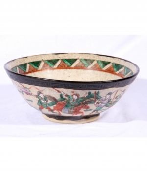 19th century Chinese Crackleware bowl