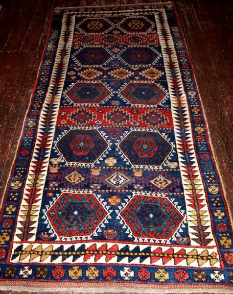 ANTIQUE SANJABI KURD RUG, STUNNING DESIGN, 2ND HALF 19TH CENTURY