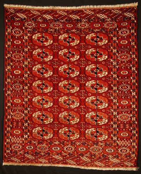 ANTIQUE TEKKE TURKMEN DOWRY RUG, 4TH QUARTER 19TH CENTURY.