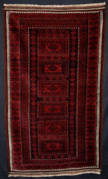 ANTIQUE BALUCH RUG, GOOD WOOL AND COLOUR, LATE 19TH CENTURY.