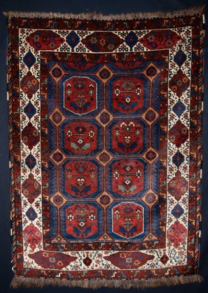 SUPERB ANTIQUE SOUTH WEST PERSIAN KHAMSEH RUG, LATE 19TH CENTURY