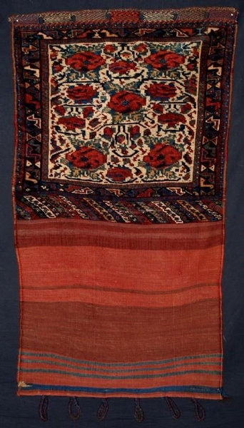 ANTIQUE KHAMSEH KHORJIN WITH PLAIN WEAVE BACK, CIRCA 1900