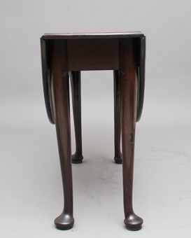 Antique 18th Century mahogany drop leaf table
