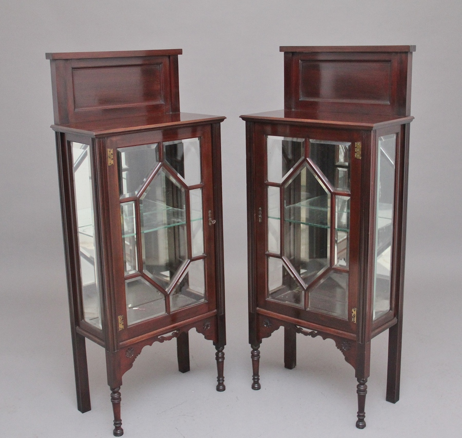 Pair of early 20th Century mahogany display cabinets