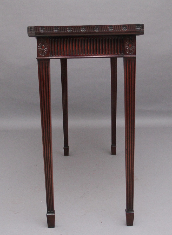 Antique Early 20th Century mahogany serpentine console table
