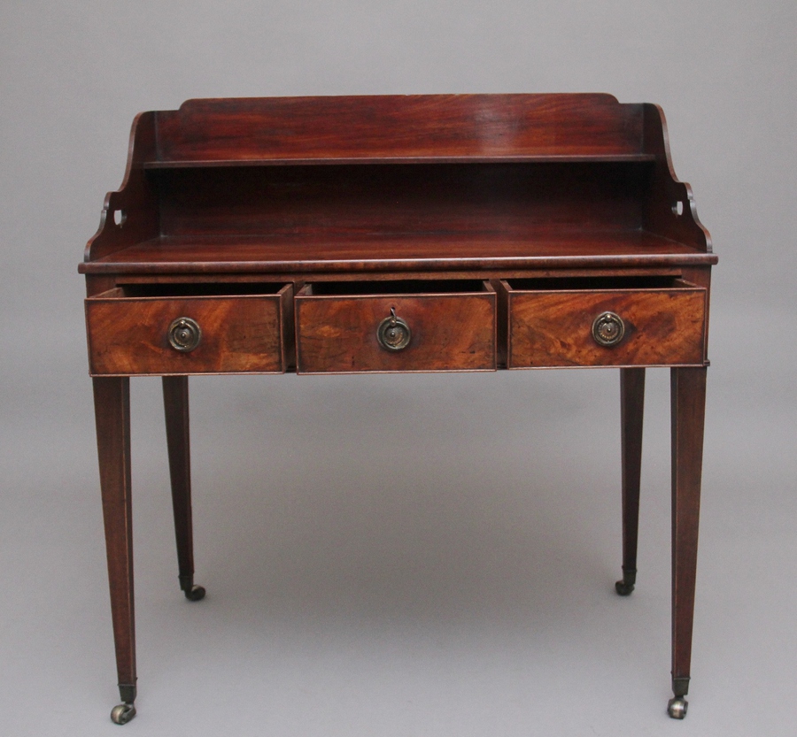 Antique Early 19th Century mahogany writing table