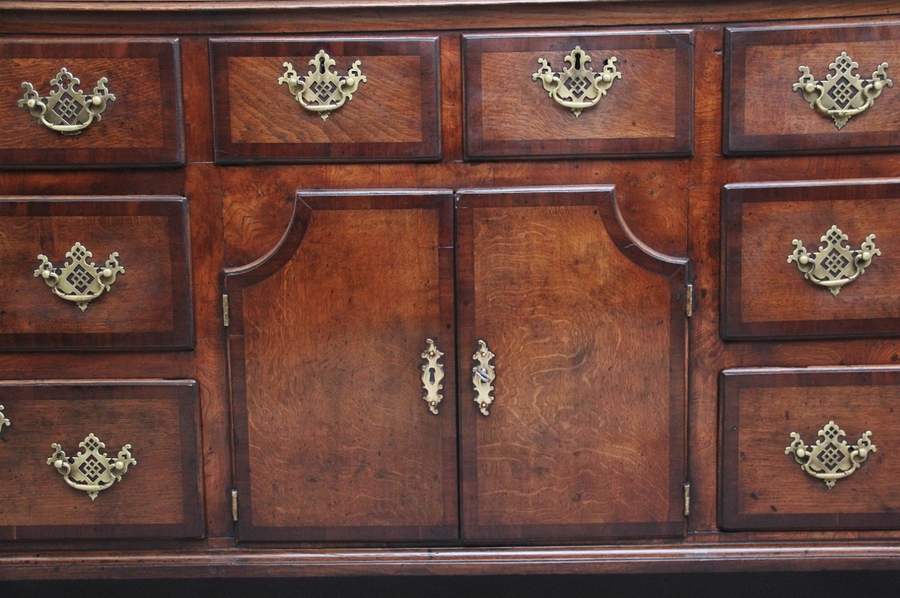 Antique Large 18th Century oak dresser