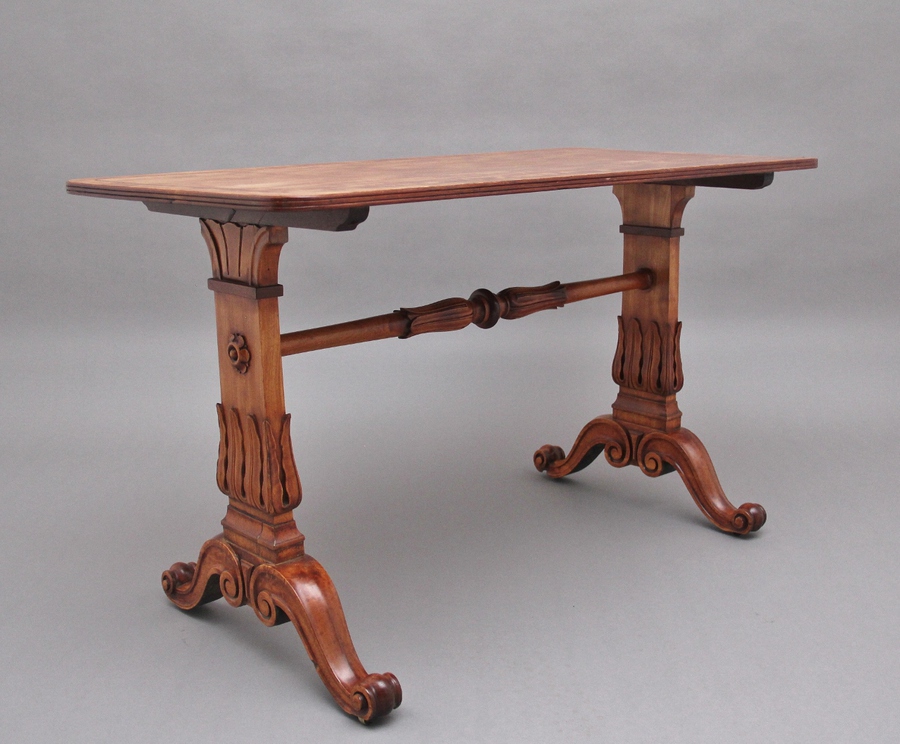 Early 19th Century satinwood sofa table