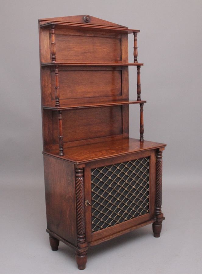 Early 19th Century oak bookcase cabinet