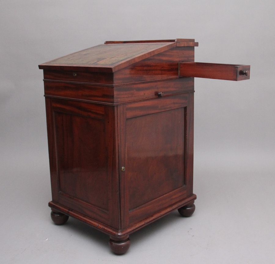 Antique Early 19th Century mahogany davenport by Gillows of Lancaster
