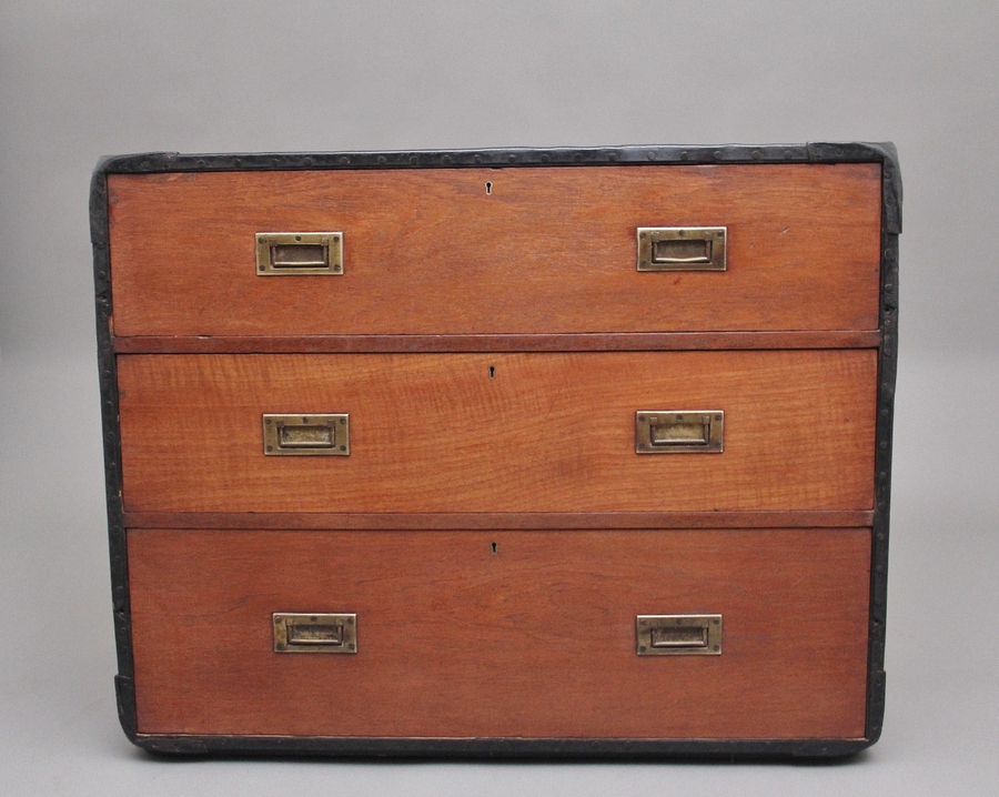 Antique Early 20th Century Anglo-Indian camphor wood campaign chest