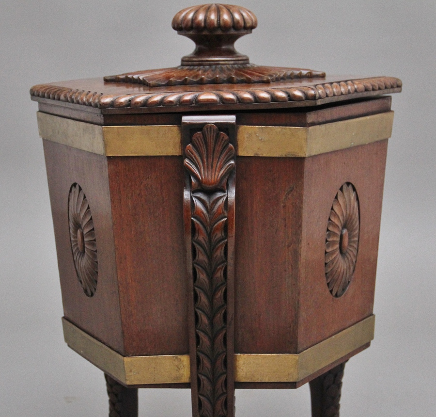 Antique Early 20th Century mahogany wine cooler in the Regency style