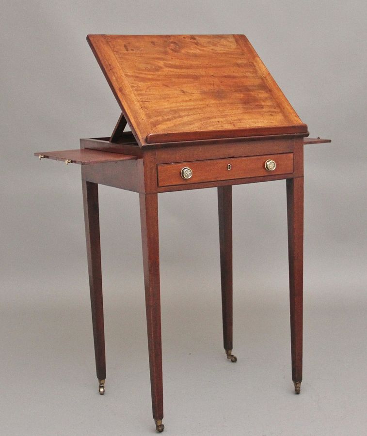Antique Early 19th Century mahogany reading table