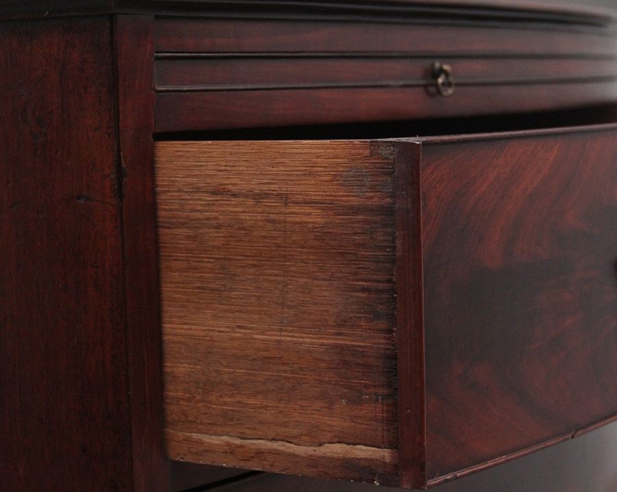 Antique 18th Century mahogany bowfront chest of drawers