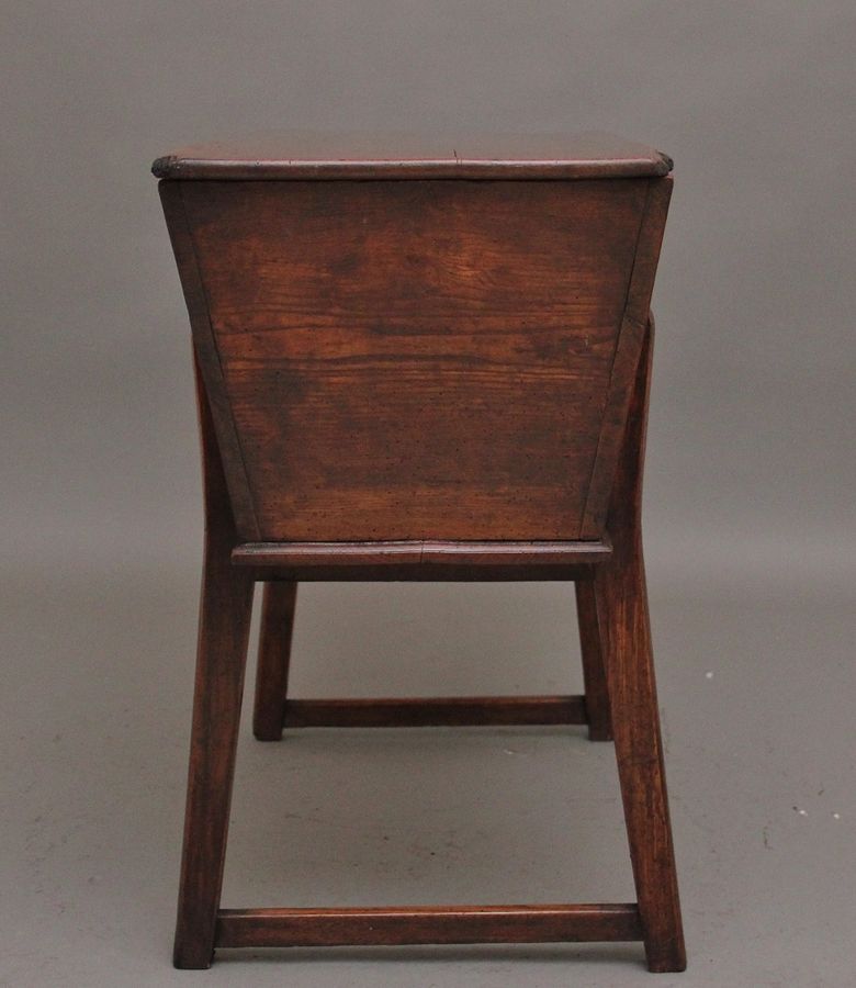 Antique 18th Century elm dough bin