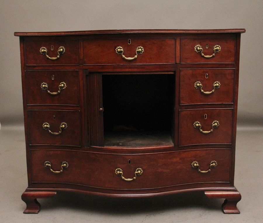 Antique Early 19th Century mahogany chest of drawers