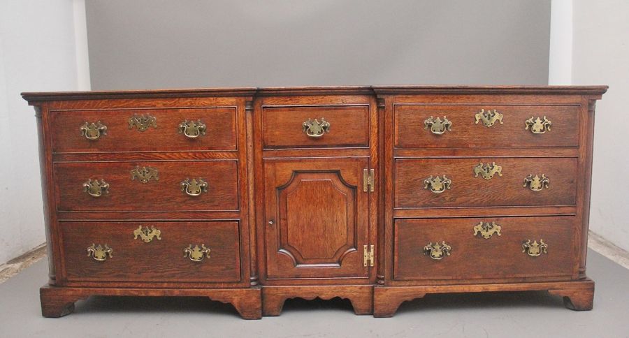 Large early 19th Century oak dresser