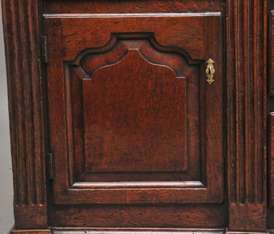 Antique A good Georgian 18th Century oak dresser