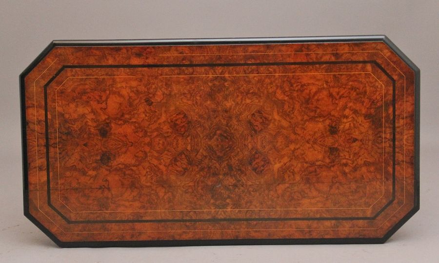 Antique Early 19th Century burr walnut coffee table