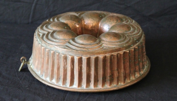 Antique Jelly mould