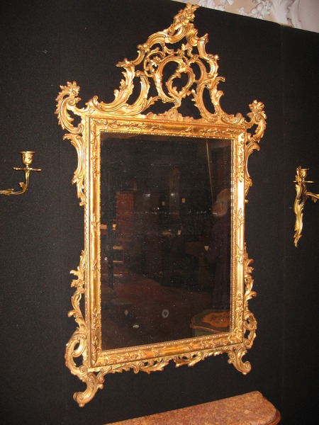 SOLD  Early 19th C Italian Carved Giltwood Mirror