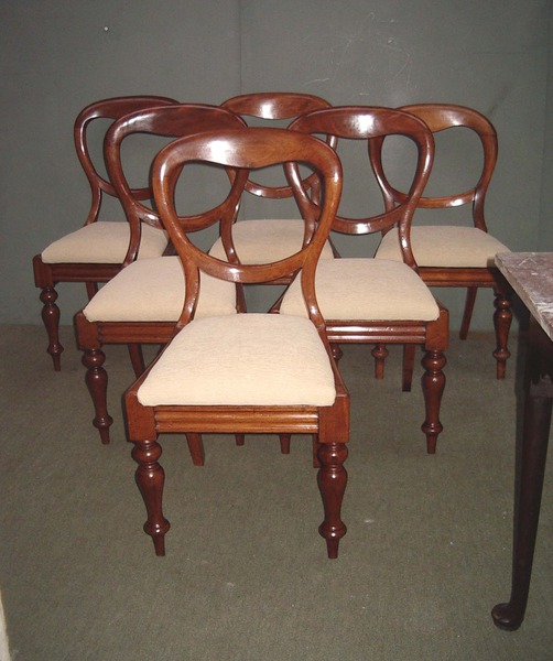 6 Victorian mahogany dining chairs c1880