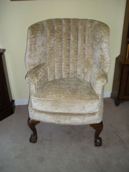 Antique Very comfortable late 19th/early 20th Century mahogany Tub Winged Chair 