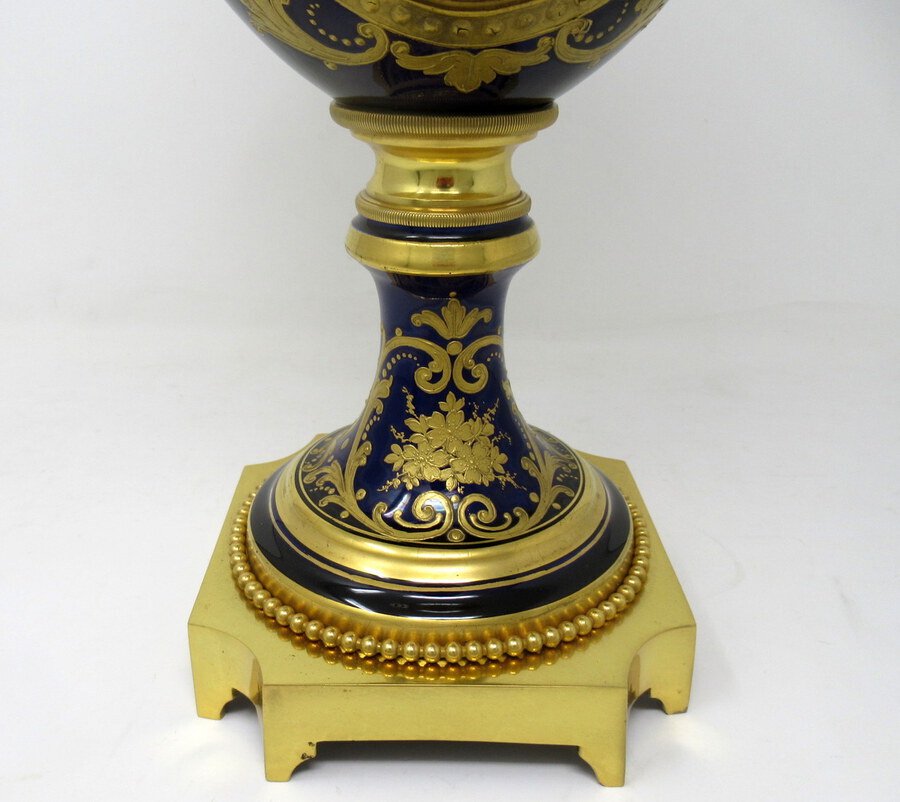 Antique French Sèvres Porcelain Watteau Scene Ormolu Cobalt Blue Table Lamp 19th Century