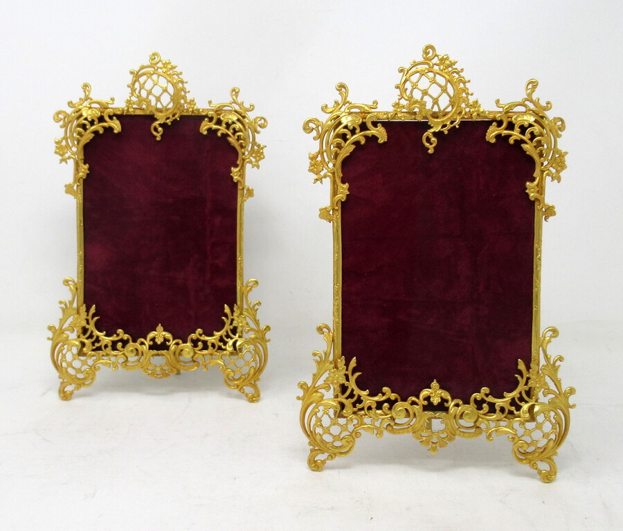 Antique Pair Antique French Gilt Bronze Ormolu Rococo Portrait Photo Picture Frames 19Ct 