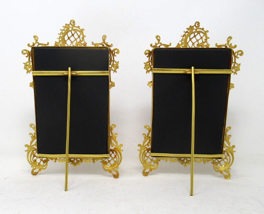 Antique Pair Antique French Gilt Bronze Ormolu Rococo Portrait Photo Picture Frames 19Ct 