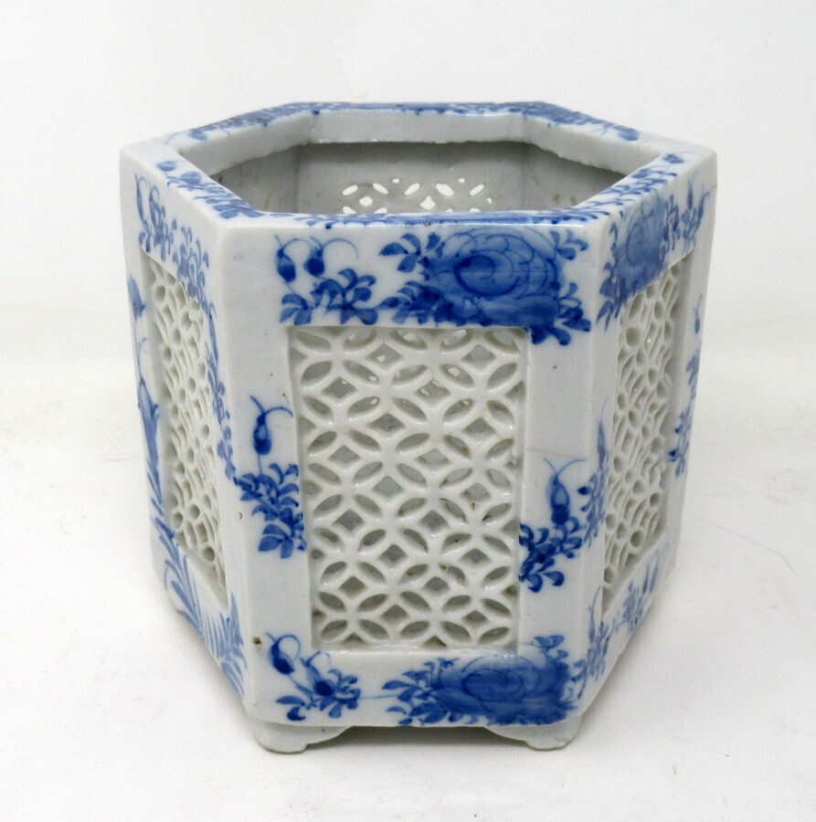 Antique Blue White Japanese Chinese Export Reticulated Hexagonal Porcelain Vase