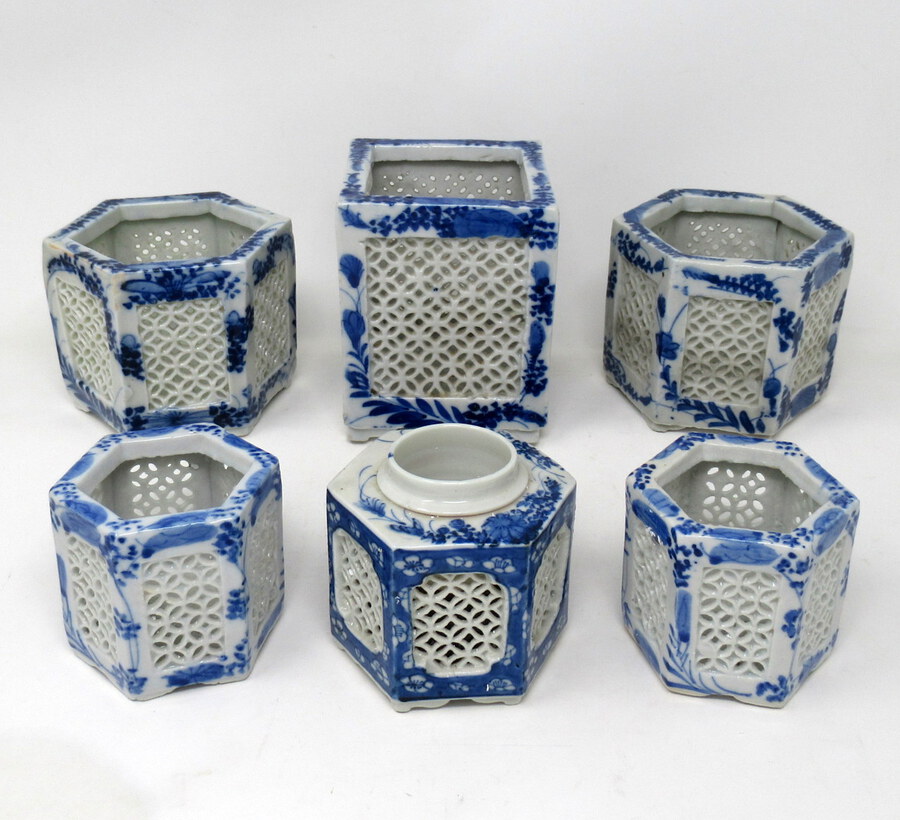 Set Hand Painted Blue White Japanese Chinese Reticulated Hexagonal Porcelain Vases
