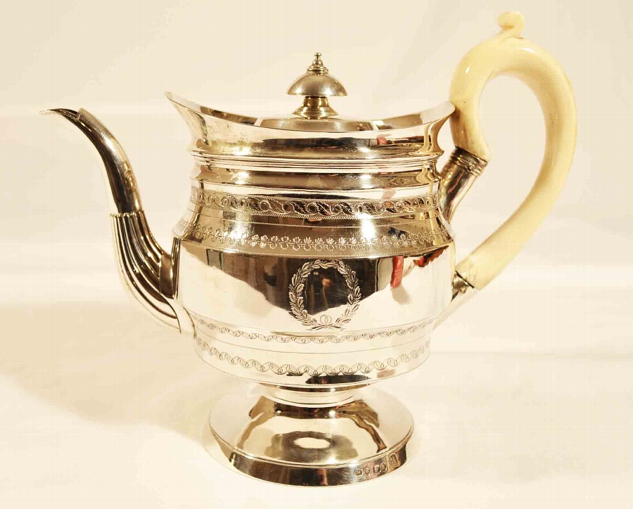 Antique George III Silver Teapot 1801